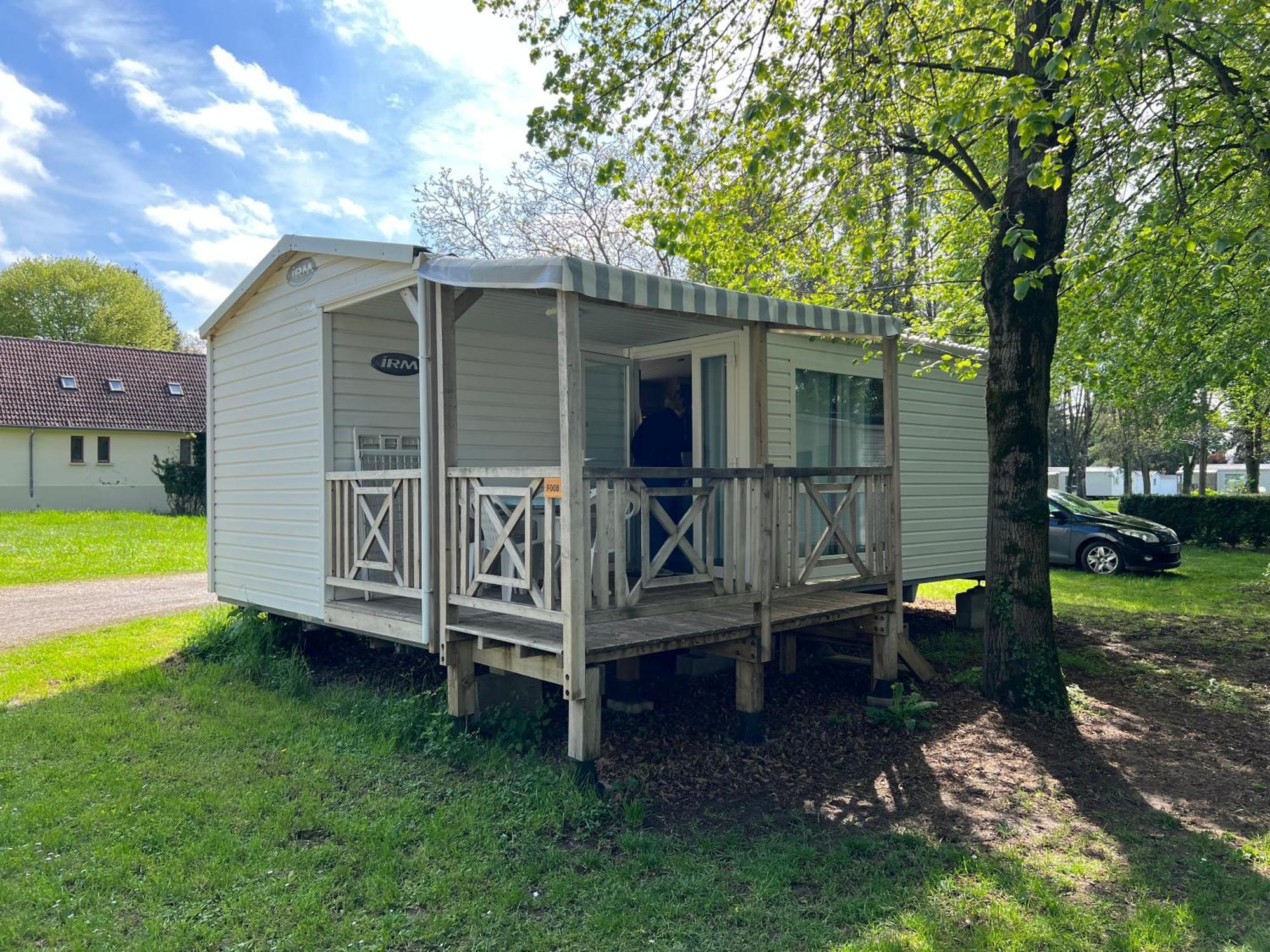 Les Pinots D'Alsace - 3 Bungalows Climatises Avec Tv - Proche Europa Park Boofzheim Номер фото